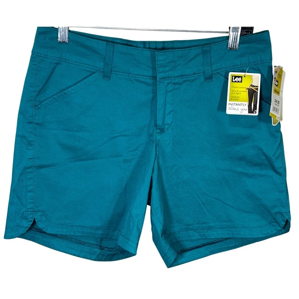 Lee‎ Natural Fit Calypso Teal Shorts Woman's Size 6 Medium NWT Instantly Slims